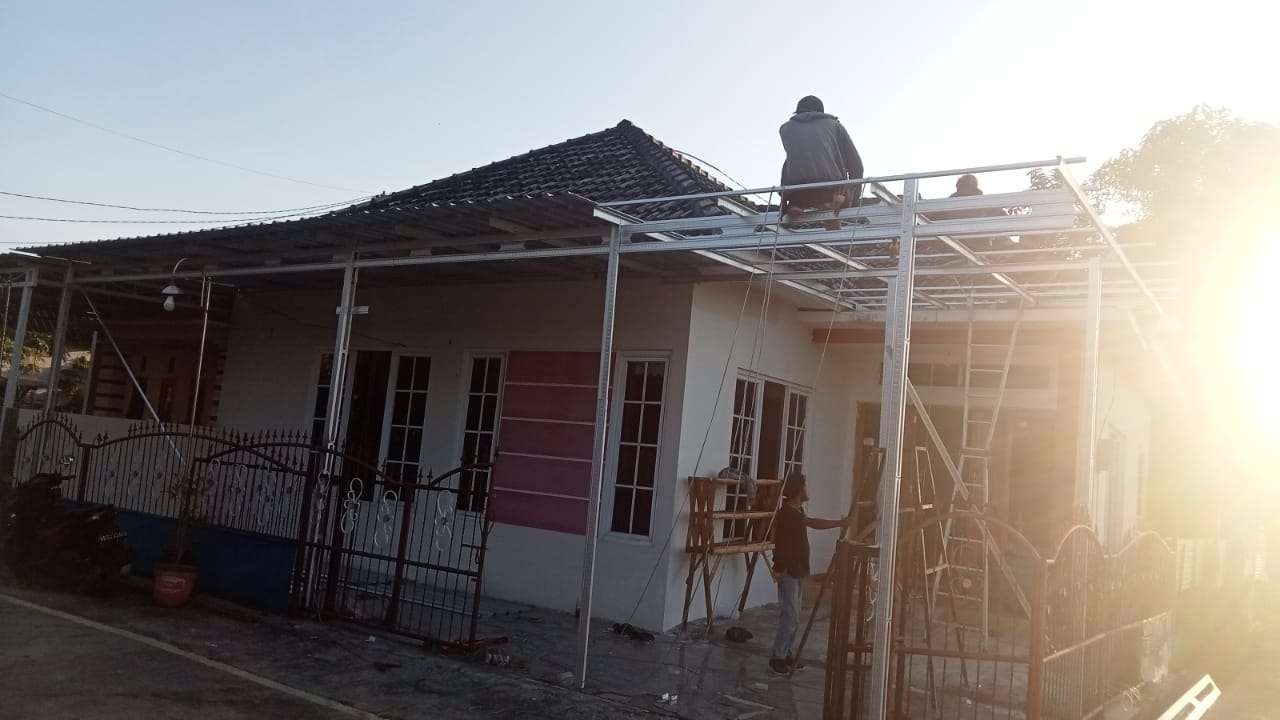 Rangka Atap Baja Ringan untuk Rumah Tinggal Modern
