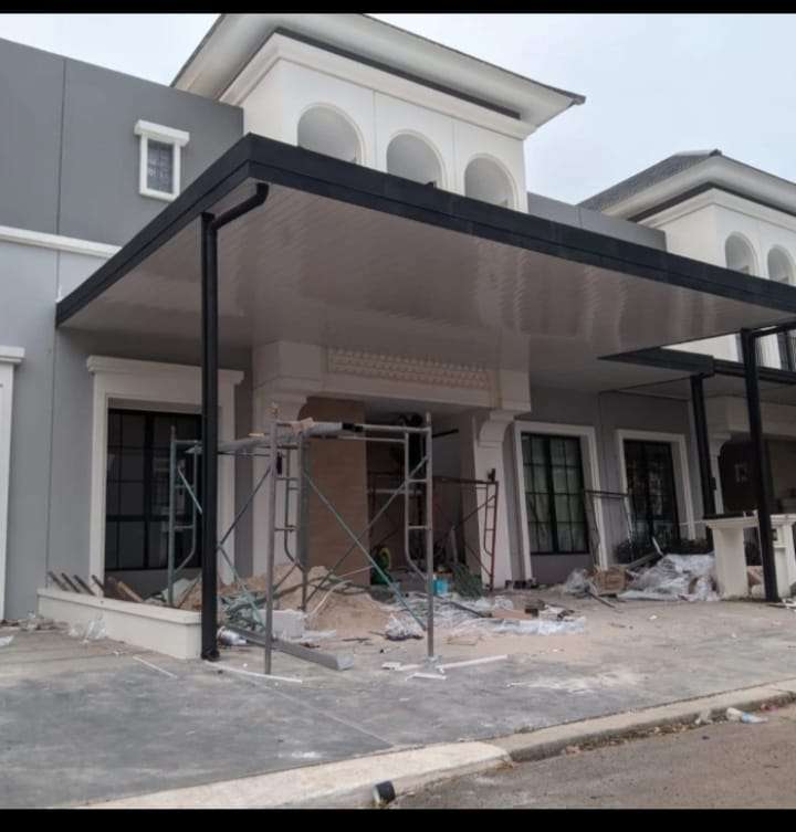 Proyek Kanopi Carport Putih Bersih Desain Modern