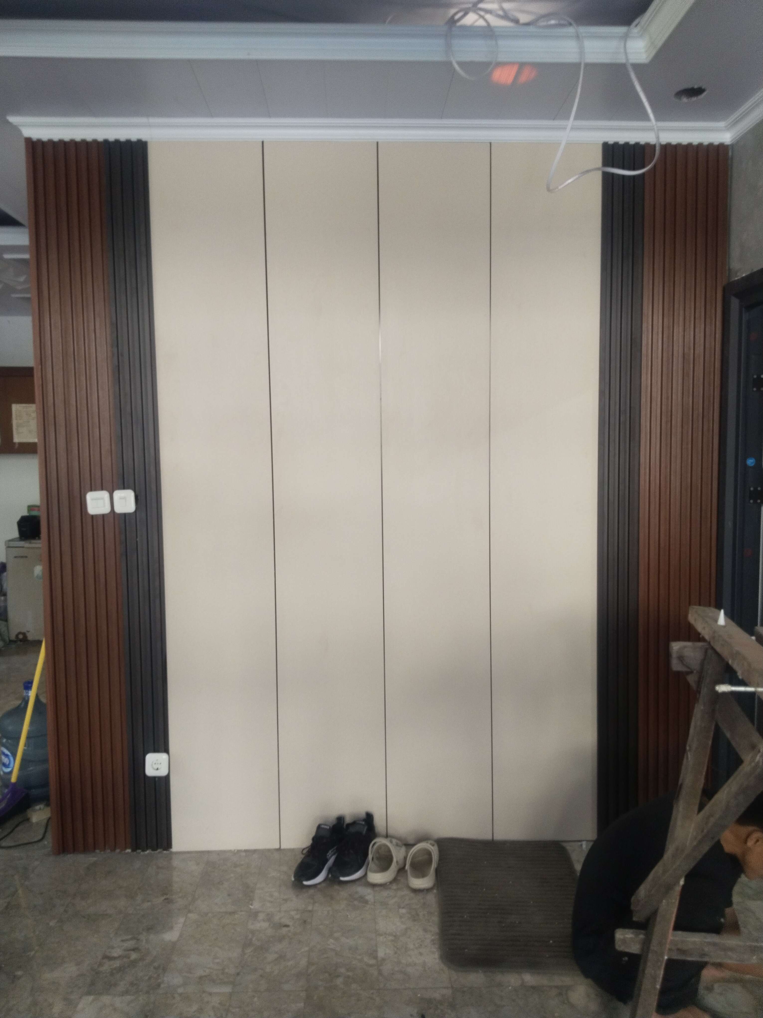 Wpc walboard terpasang kombinasi