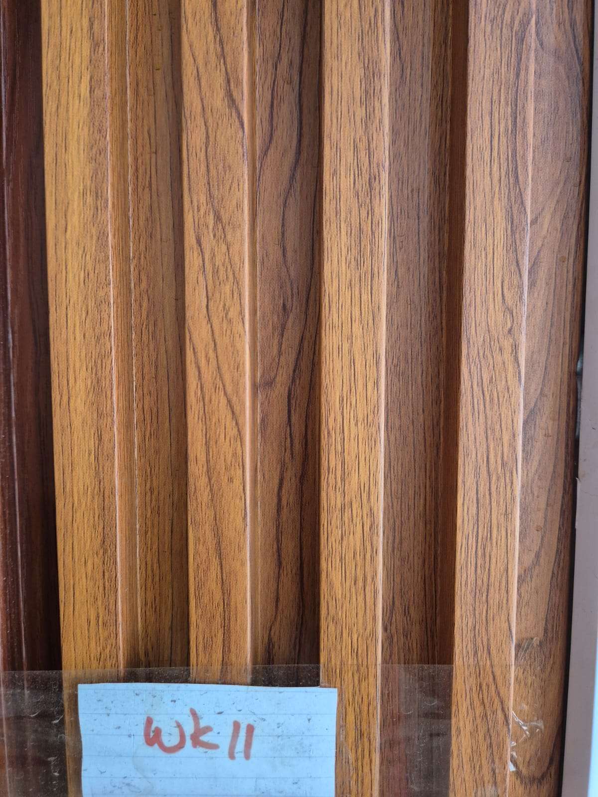 WPC Wall Panel Fluted Motif Kayu Coklat Terang (WK 11)